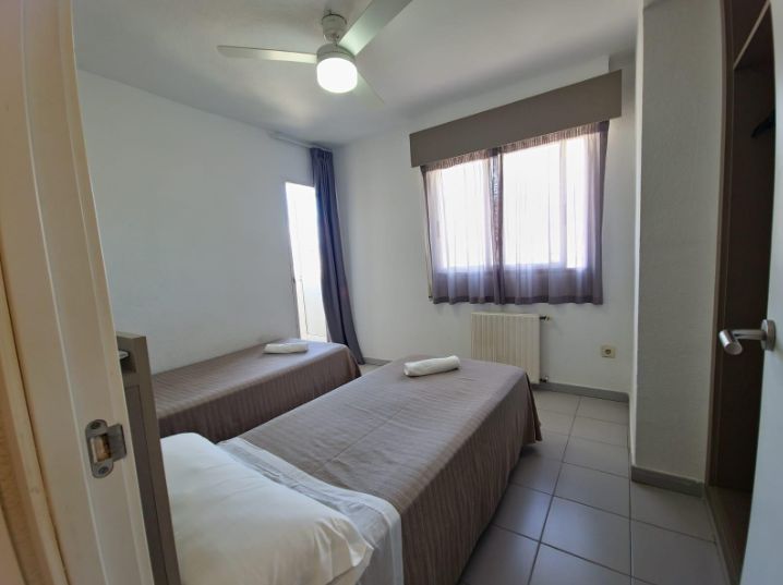 Investičná príležitosť - 3 izbový byt 100 metrov od mora Benidorm - 06.PNG