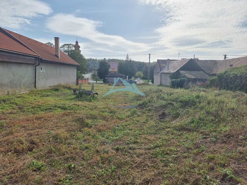 Na predaj stavebny pozemok Vyškovce Nad Ipľom 1392m2