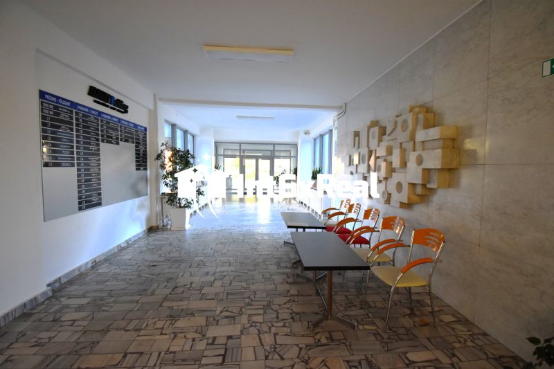 Dvojitá kancelária na prenájom, Galanta centrum - Dvojitá kancelária na prenájom, Galanta centrum, viac na: https://reality.intexreal.sk/