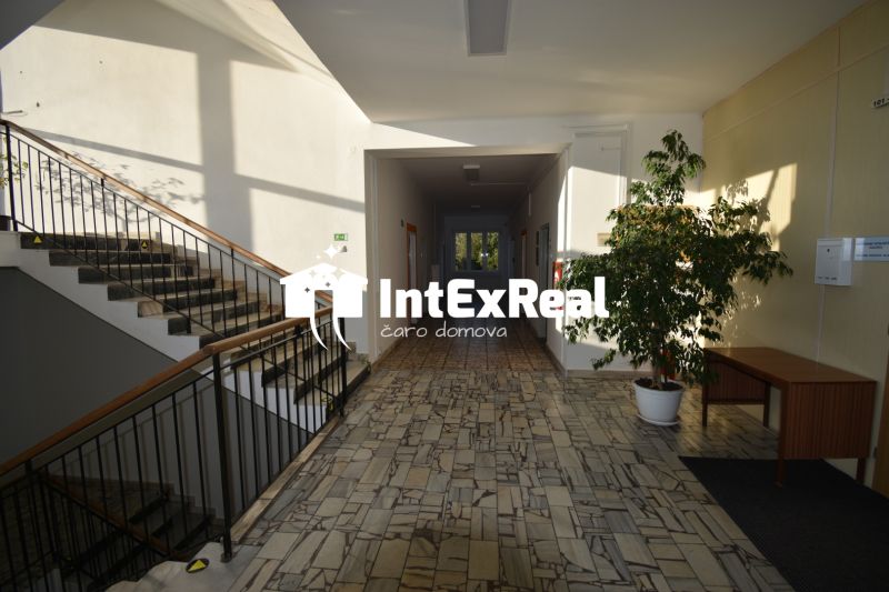 Dvojitá kancelária na prenájom, Galanta centrum - Dvojitá kancelária na prenájom, Galanta centrum, viac na: https://reality.intexreal.sk/