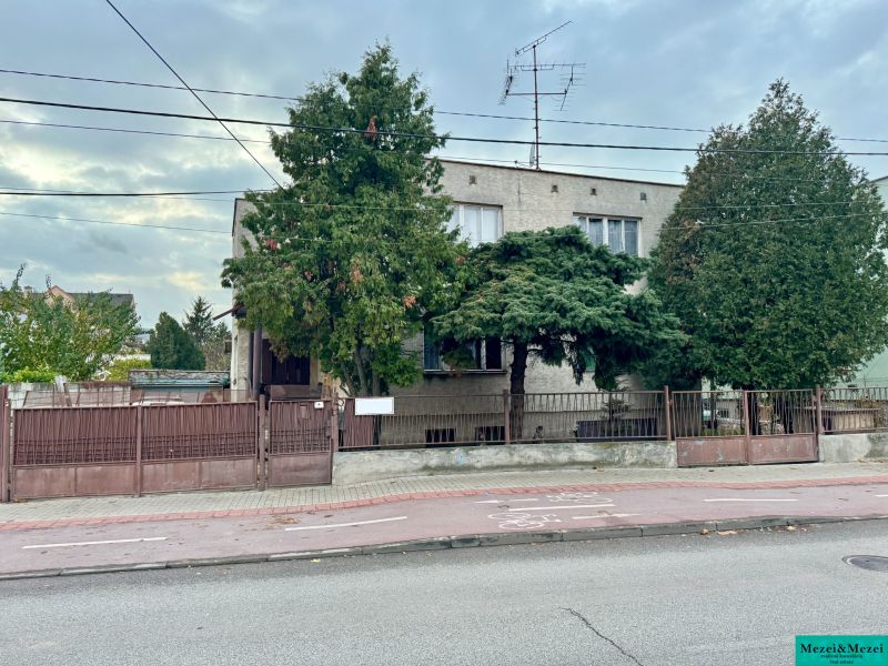 NA PREDAJ – 2 rodinné domy s garážami | Trnava – Kopánka | 798 m²