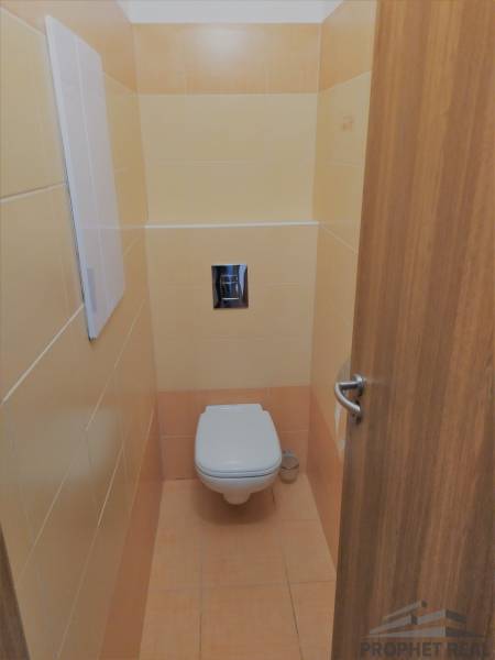 toaleta (1).jpg