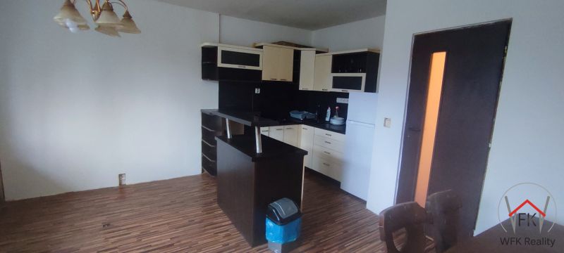 Exkluzívne na predaj 1, 5 izbový byt Medzilaborce
