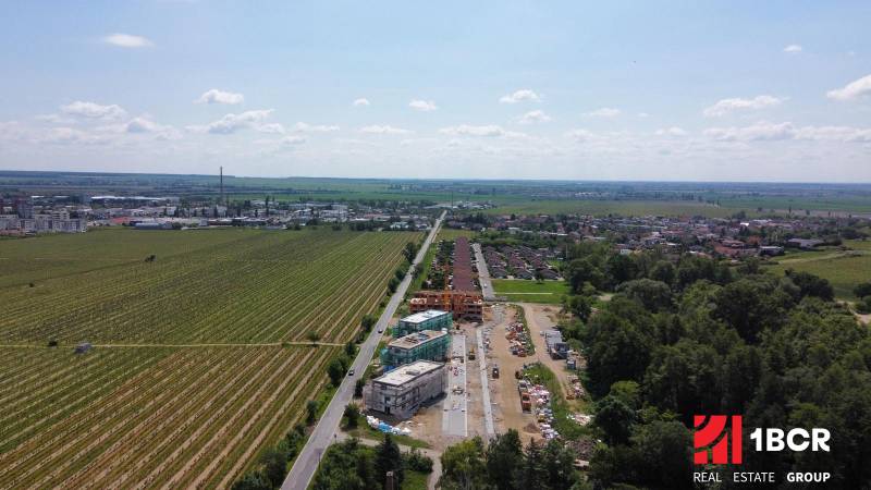 POSLEDNÉ 1-IZB. BYTY S BALKÓNOM NA ÚPÄTÍ MALÝCH KARPÁT - PEZINOK