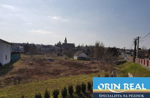 Na predaj Stavebený pozemok v centre obce Budmerice