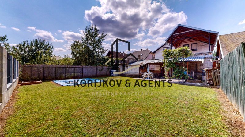 PREDAJ, 6 izbový RD na ulici Hurbanová, Snina - Ing-Lubomir-Korijkov-Snina-07272024_114431 veľkej veľkosti.jpeg