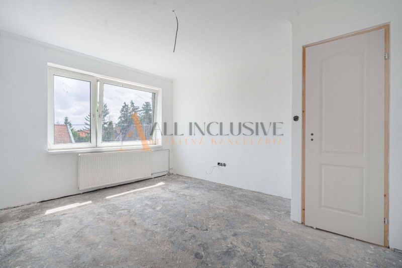 NA PREDAJ 3-PODLAŽNÝ RD S PRIESTR. POZEMKOM , V. MEDER - ALL INCLUSIVE |NA PREDAJ 3-PODLAŽNÝ RD S PRIESTR. POZEMKOM , V. MEDER