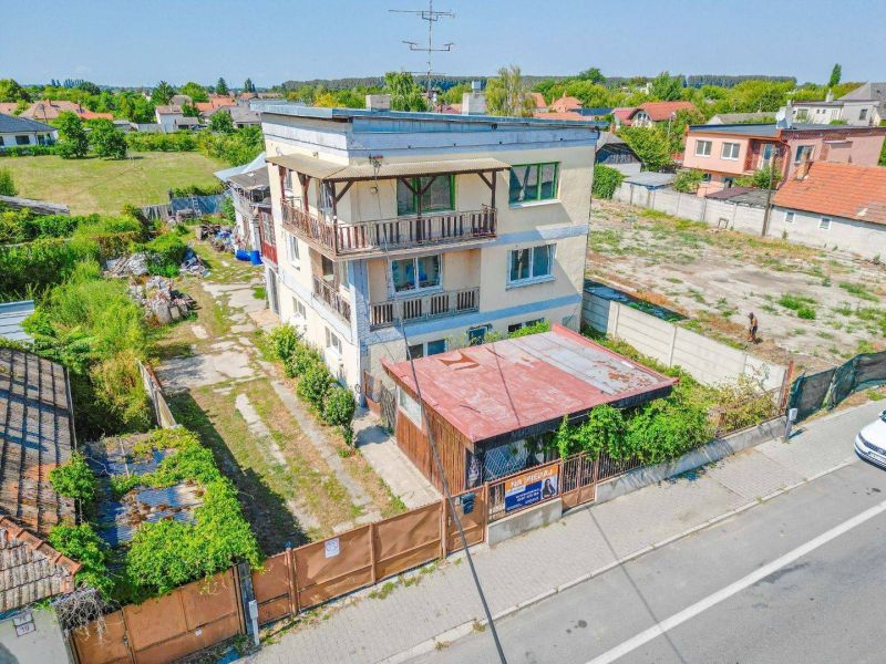 NA PREDAJ 3-PODLAŽNÝ RD S PRIESTR. POZEMKOM , V. MEDER - ALL INCLUSIVE |NA PREDAJ 3-PODLAŽNÝ RD S PRIESTR. POZEMKOM , V. MEDER