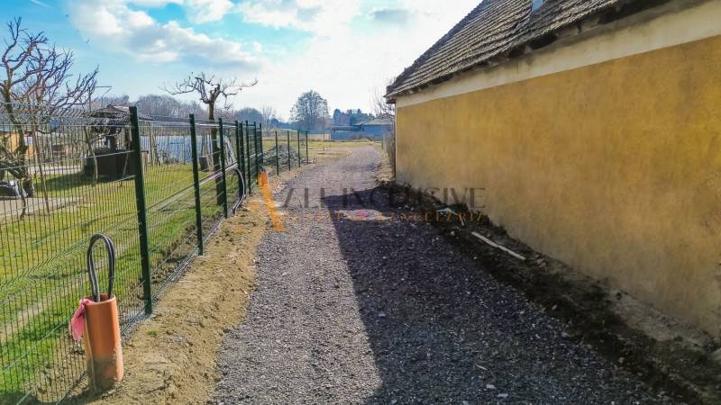 ALL INCLUSIVE I STAVEBNÉ POZEMKY NA VÝSTAVBU RD KRÁĽOVÁ NAD VÁHOM - 1000116359.jpg