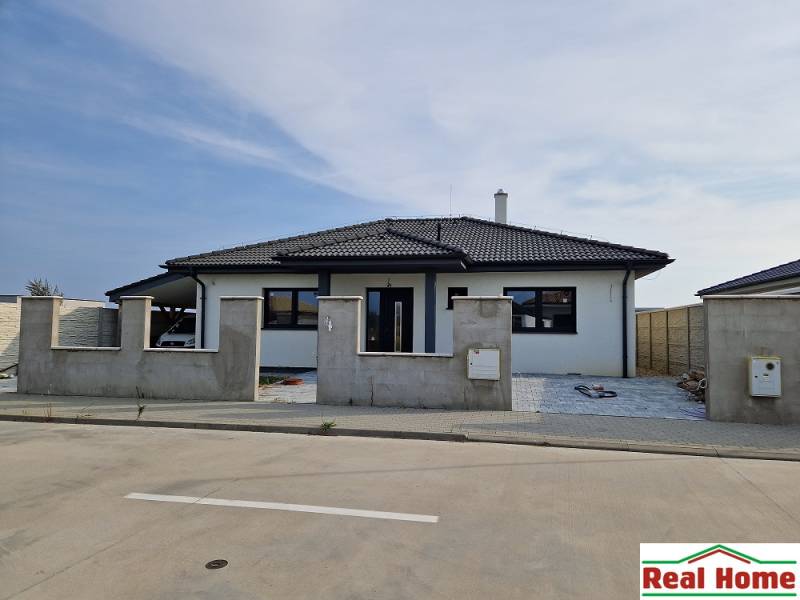 NOVOSTAVBA - VÝBORNÝ 4-izbový dom v Senci. - 20240827_170049.jpg