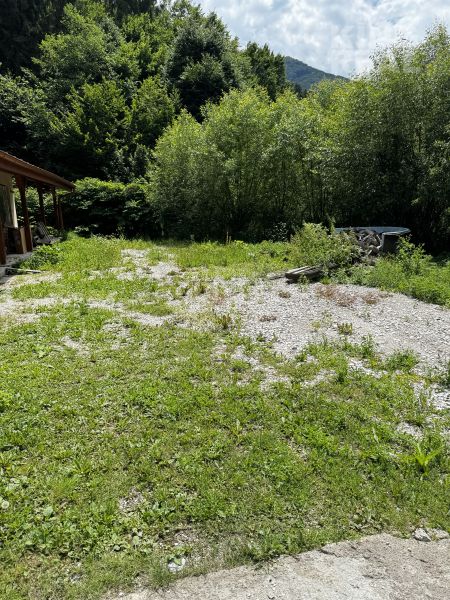 Výrobné haly s administratívou a rozľahlým pozemkom. - -66b4a30cb51b7323d711ae98.jpg
