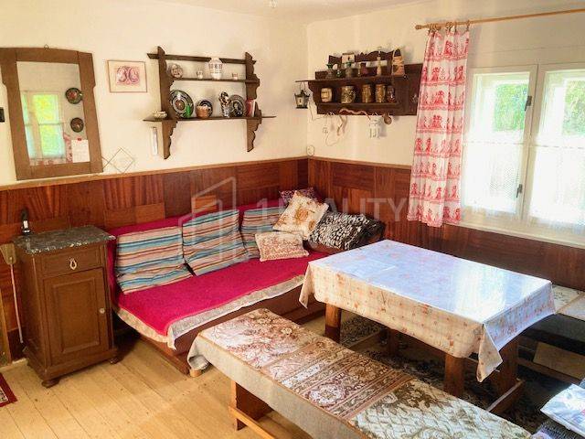 Predaj: Drevenica s veľkým pozemkom v Terchovej-časť Šípková (MO) - Drevenica Šípková Terchová