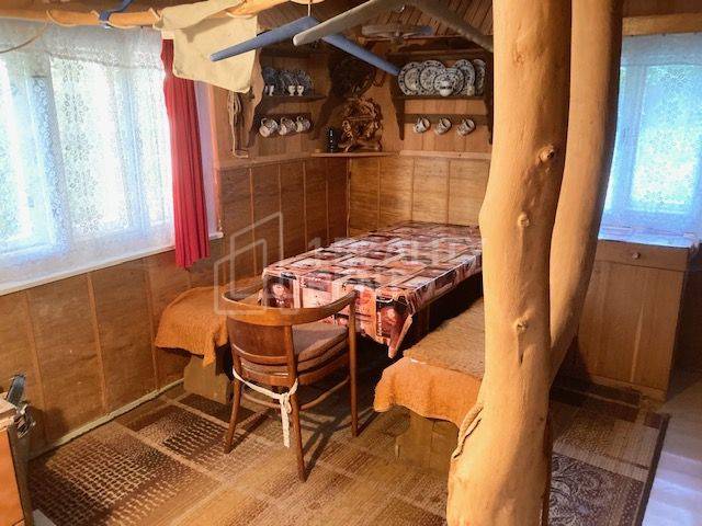 Predaj: Drevenica s veľkým pozemkom v Terchovej-časť Šípková (MO) - Drevenica Šípková Terchová