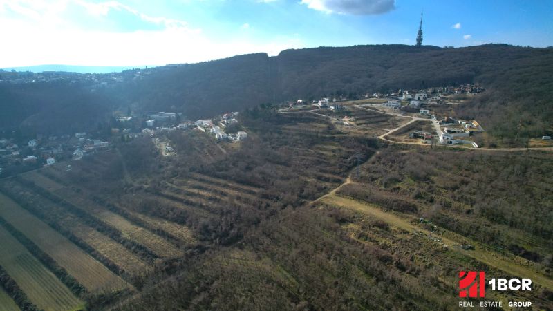 1.BCR | POZEMOK LOKALITA AHOJ, BRATISLAVA