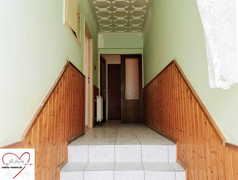 Predaj rodinného domu, Trnava - 02.jpg