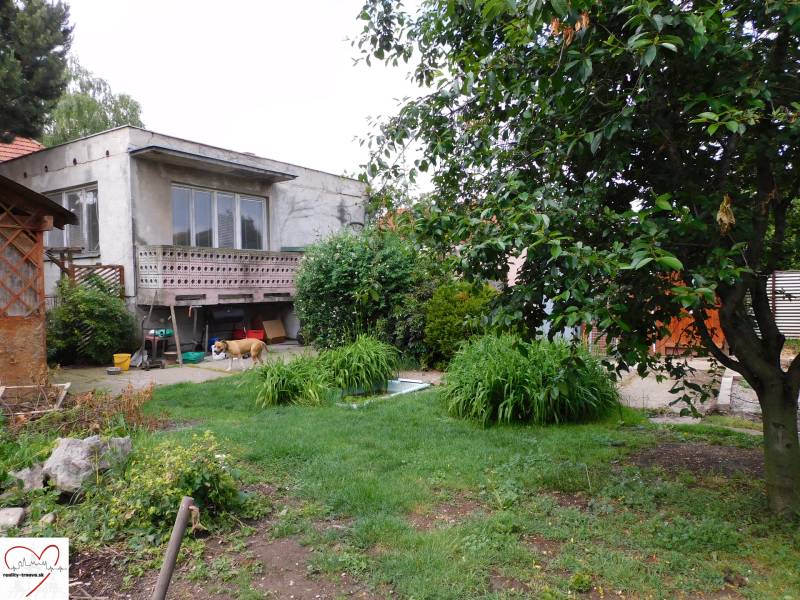 Predaj rodinného domu, Trnava - DSCN3028.JPG