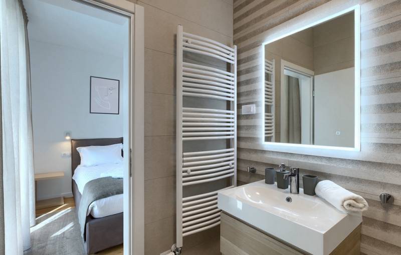 CHORVÁTSKO - Krásna moderná vila s garážou - POREČ - 44.jpg