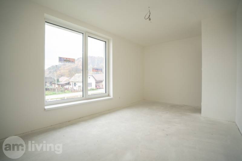 NOVOSTAVBA - 4i rodinný dom 117 m2 - Streženice - Púchov - upravene pozemok-05.jpg