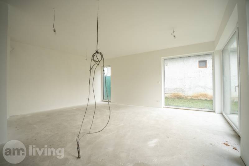 NOVOSTAVBA - 4i rodinný dom 117 m2 - Streženice - Púchov - upravene pozemok-09.jpg