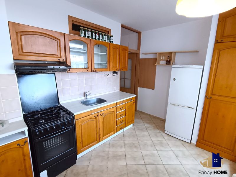PRENÁJOM 1, 5 izb byt s loggiou POPRAD