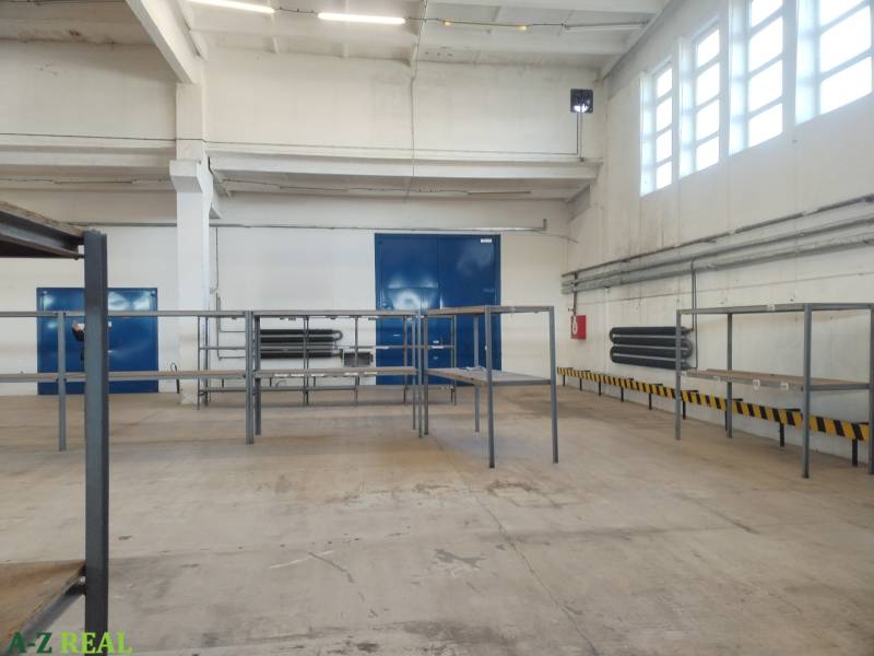 Prenájom skladovej haly so zázemím 927 m2 v Rači. - IMG_20250127_140624.jpg