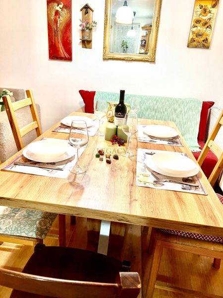NOVÁ CENA!!!Útulný 5 - izbový rodinný dom s dvoj garážou . - moje upravene fotky.jpg