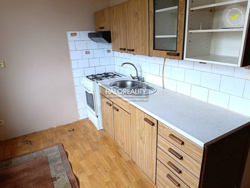 Predaj, dvojizbový byt Prievidza, Centrum