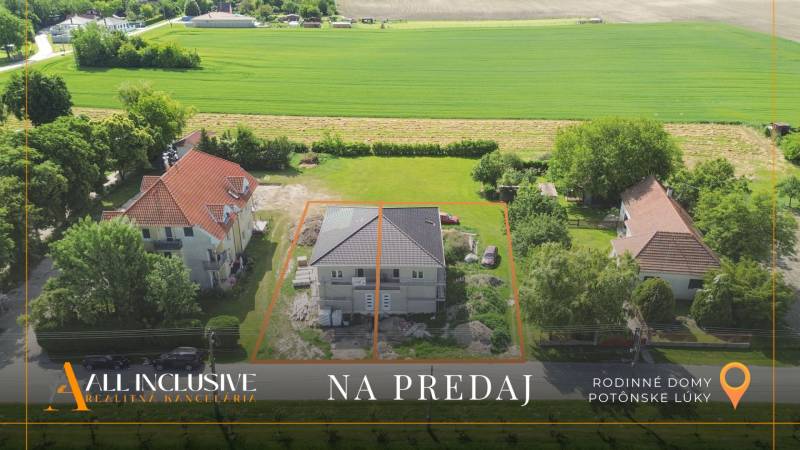 NA PREDAJ 4-IZBOVÝ BYT - NOVOSTAVBA, POTÔNSKE LÚKY - Letecký pohľad na 4-izbový byt v obci Potônske Lúky obklopený zeleňou a prírodou.