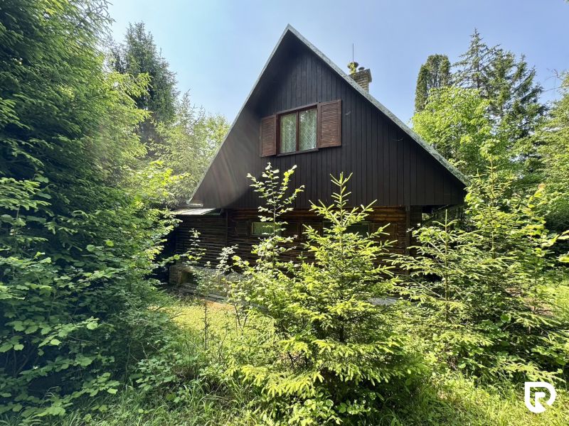 Rekreačná chata | Trenčianske Teplice - 1995 m2 pozemok