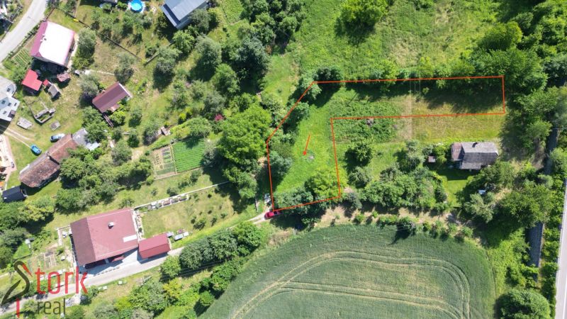 Stavebný pozemok s vypracovaným projektom rodinného domu - Visolaje