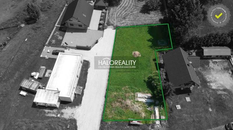 Predaj, pozemok pre rodinný dom   606 m2 Malatíny - ... - Záber na pozemok v Malatínoch vhodný na bývanie s okolím a prístupovou cestou.