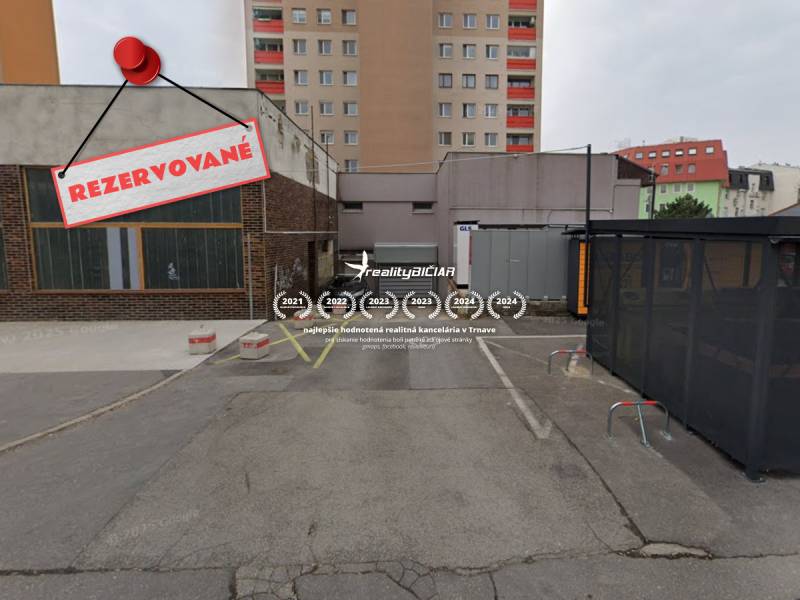REZERVOVANÉ podzemná garáž Bratislava Nové Mesto - Rezervované parkovacie miesto pri garážach na Budyšínskej ulici v Bratislave - Novom Meste.