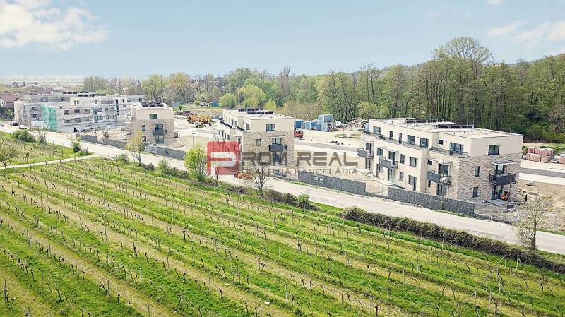 PREDAJ 2i byt, 153 m2, Prémiová novost. Zelené Nivy, Pezinok - Nové apartmány v Pezinku, Pezinok, blízko vinice. Vhodné pre 2-izbový byt.
