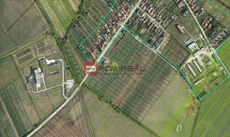 PREDAJ pozemok v novej lokalite DUBOVÁ - Letecký pohľad na pozemky pre bývanie v obci Dubová.
