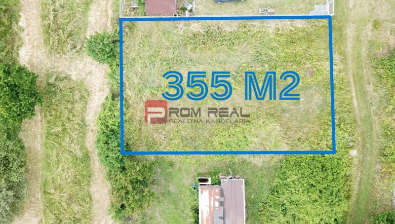 Pozemok 355 m2 so stavebným povolením malý bungalov Marianka - Pozemky - bývanie v Marianke na ulici Na Tálkoch, s rozlohou 355 m², zatrávnené.