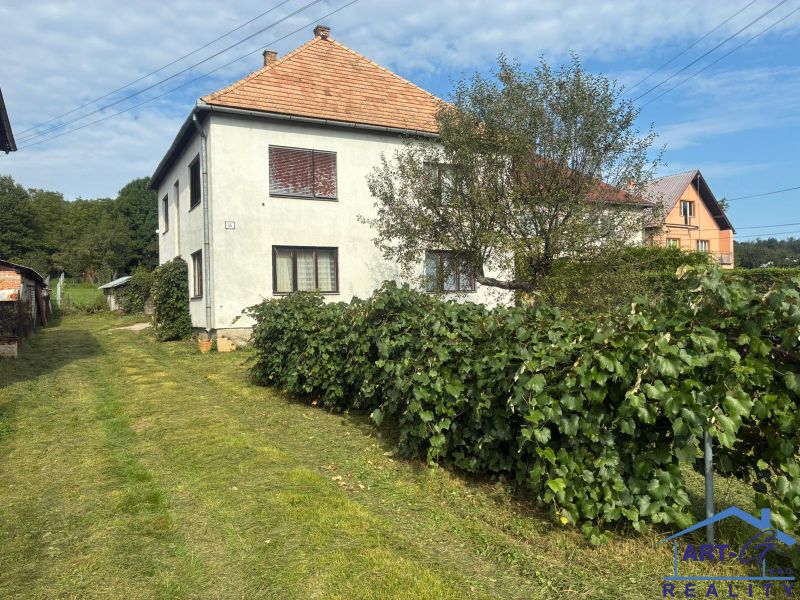 Dvojgeneračný rodinný dom Bzovík predaj