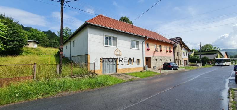 ✅ SLOVREAL Predaj rodinného domu kúsok od mesta Kremnica - Kopernica - Rodinný dom pri ceste so záhradou a okolitou prírodou, Slovenské reality.