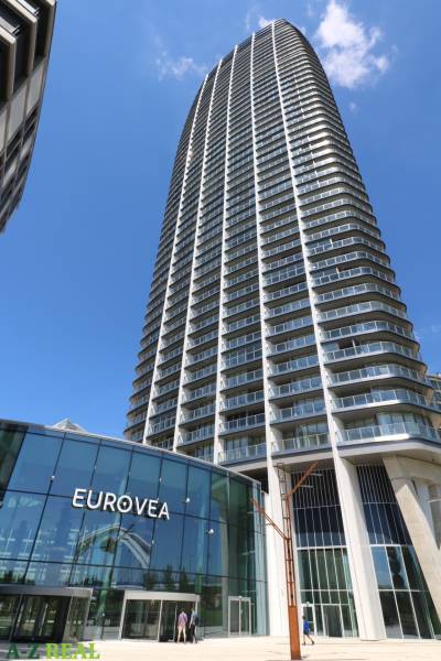 Prenájom luxusného 3 izbového bytu v objekte EUROVEA TOWER - Výšková budova v Bratislave - Staré Mesto na Pribinovej ulici.