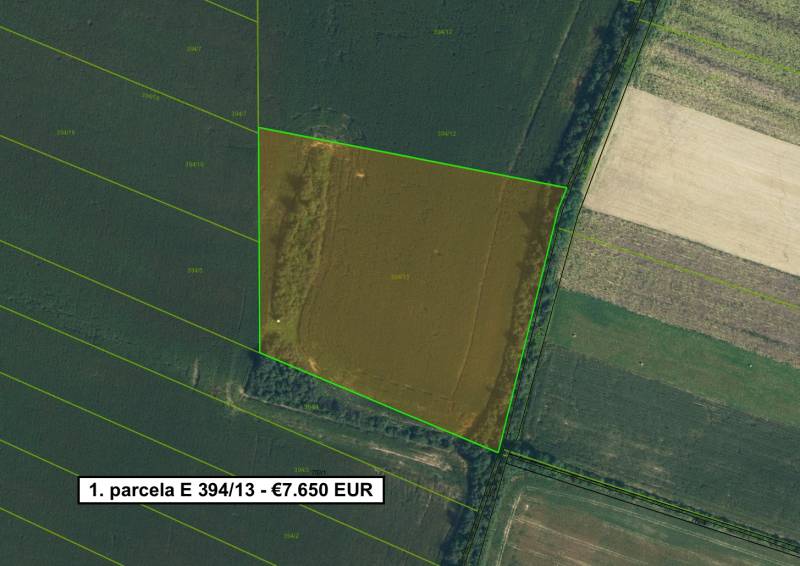 Lučenec (Opatová) – 24.535 m2 ORNÁ PÔDA - Na predaj - Letecký pohľad na poľnohospodárske pozemky v okolí Lučenca, parcelné číslo 394/13.