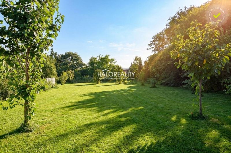Predaj, pozemok pre rodinný dom 833 m2 Horný Bar, ...
