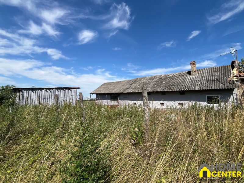 NA PREDAJ: ZA ZNÍŽENÚ CENU pozemok /1300m2/ so starým domom, Komárno