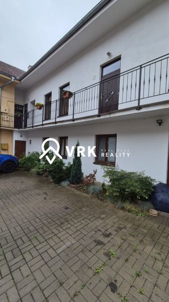 1 IZBOVÝ BYT, ALŽBETINA, KOŠICE - STARÉ MESTO