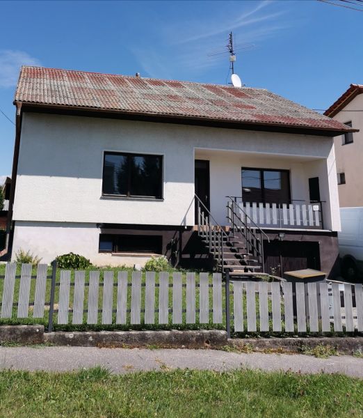6 izbový dom Hosťovce
