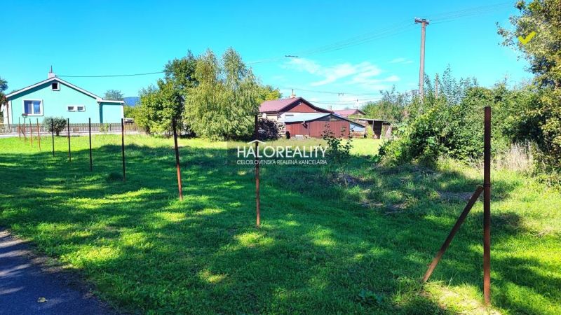Predaj, rodinný dom Pôtor  - EXKLUZÍVNE HALO REALITY - Rodinný dom v Pôtri s trávnatým pozemkom a pripravovaným plotom.