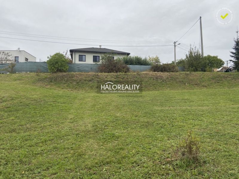 Predaj, pozemok pre rodinný dom 919 m2 Prešov
