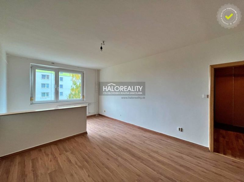 Predaj, dvojizbový byt Levice, Rybníky II, po čiasto...