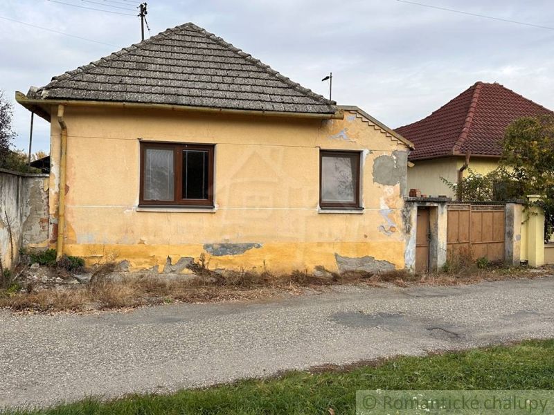 Dom na polosamote vo Veľkom Ostrove – priestor, pokoj a potenciál