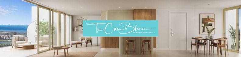 Novostavba, Apartmán Los Alcazáres, 85 m2, 2 spálne bazén  - Svetlý interiér Rekreačného apartmánu s výhľadom na more a podlahou s dreveným dekorom.