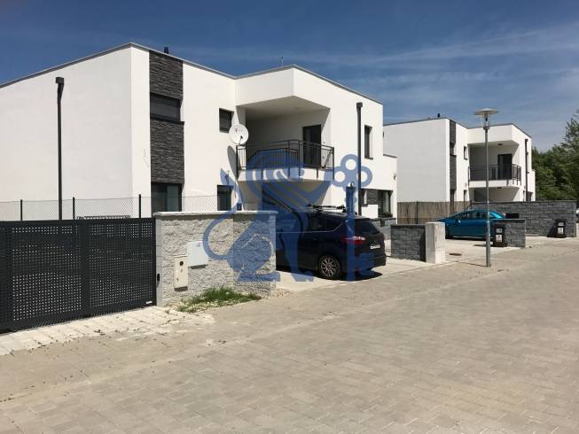 3 izbový byt, 50 m2 terasa, 2PS, Gajarská ulica, Záhorská Bystrica - Moderná zástavba na Gajarskej ulici, Bratislava - Záhorská Bystrica, prezentuje 3-izbové byty.