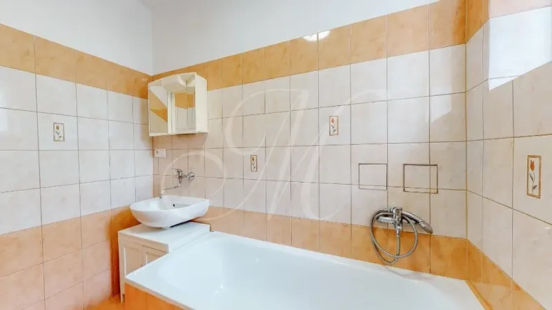 EXKLUZÍVNE Priestranný 6i RD v Ružinove - m1g3TQfQC2_fss.webp